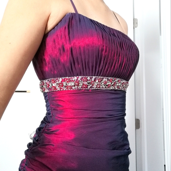 Prom dress - Picture 4 of 10